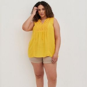 NWT 3X TORRID Swiss Dot Crochet Inset Tank Yellow